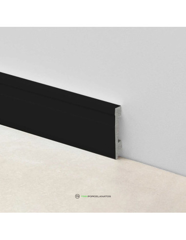 Zócalo Extra Line 100mm x 15mm x 2,44m Negro Mate (2324E)